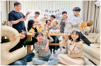 함께 축하하는 에누하나 공동체
